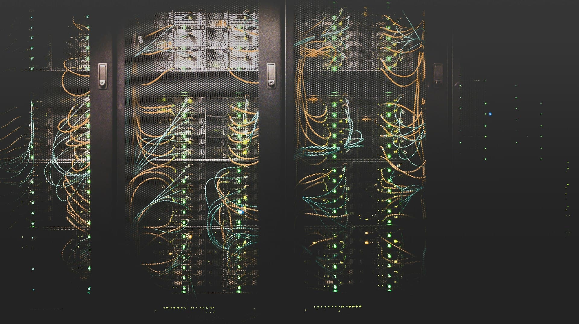 Infraestrutura de servidores e redes num data center